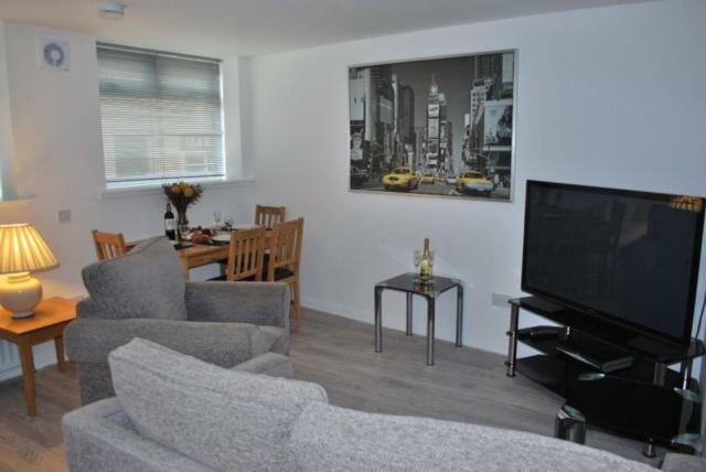 Gallowgate Square Apartments Largs Exterior foto